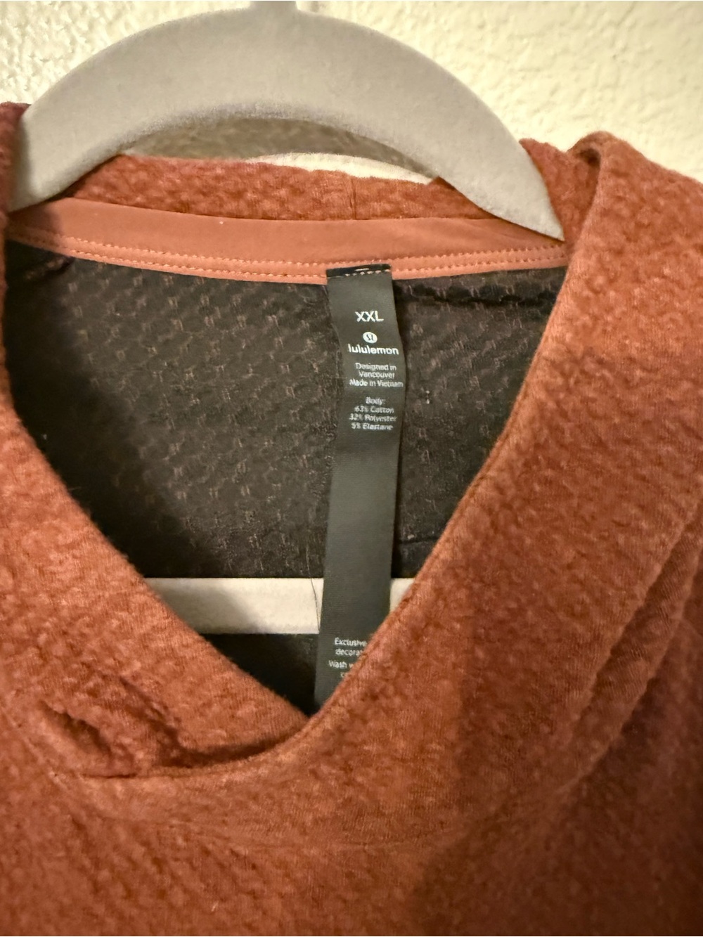 lululemon athletica Men's Hooded Pullover - Rust Brown - Picture 2 of 6